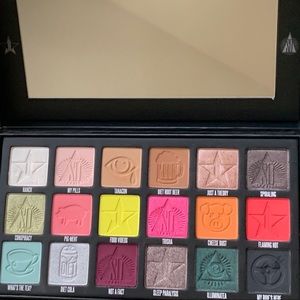 Shane x Jeffree Star Conspiracy Palette